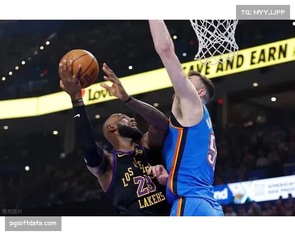 湖人96-139惨败雷霆43分,詹姆斯生涯第二大失利分差 湖人96-139惨败雷霆43分,詹姆斯生涯第二大失利分差